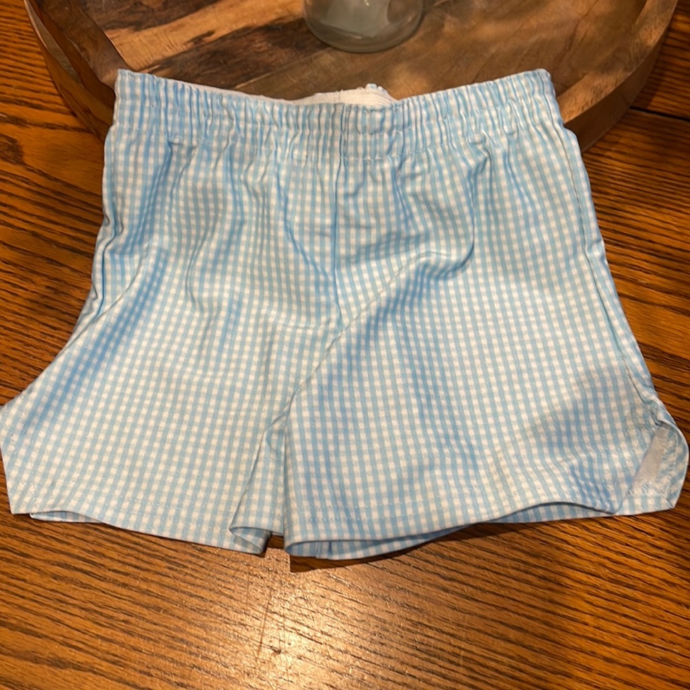 Girls size 6x Terez gingham shorts. Blue and white